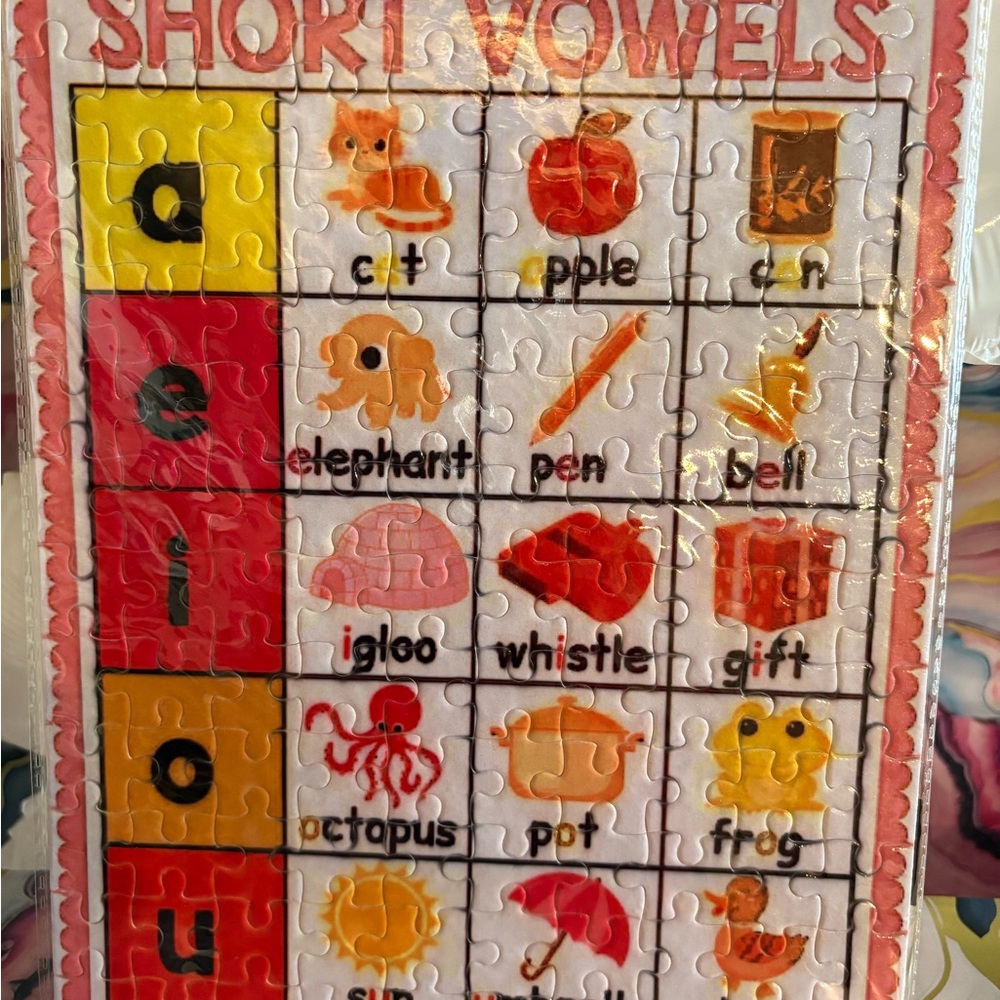 Short Vowels Educational Puzzle